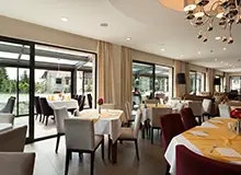 Restaurant & Dining Room