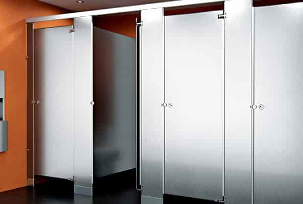 Cloisons de salle de bain inox