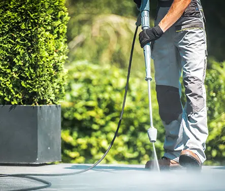 Outdoor Tools & Equipment 